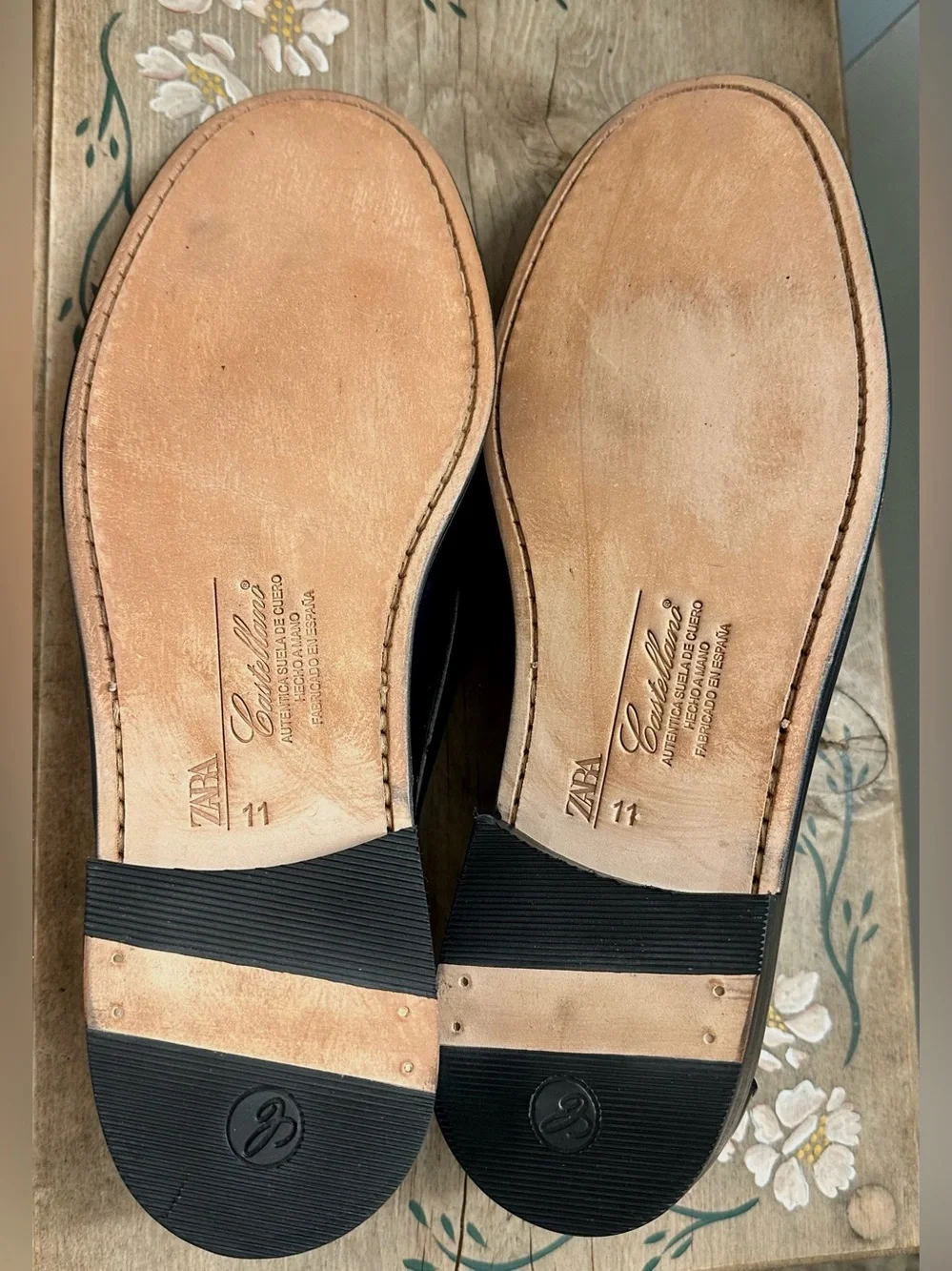 Zara Men's Glossy Navy Tassel Kiltie Loafers